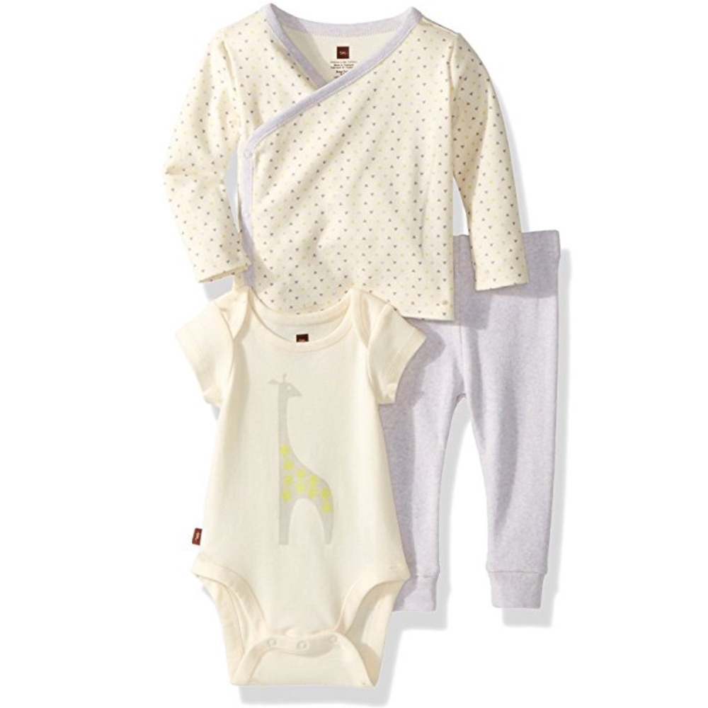 Tea Collection Baby Caesar's Giraffe Set. 0-3 m